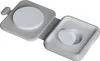 A gray and white foldable travel charger with two circular white charging pads. Voir les images du produit