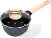 A single saucepan with a lid and a wooden handle, presented on a white background. Produktbild-Vorschau