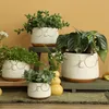 Blumenübertöpfe "Frieda" aus Keramik mit Brille mit Produktbild-Vorschau 2