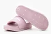 Levi's June S Bold Padded badslippers voor dames, roze, Productafbeelding-voorbeeld 3