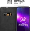 A close-up of a black phone case with a card slot, showing a phone screen with the Motorola logo. Náhľad obrázku produktu