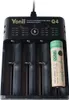 A black battery charger with one battery inserted. Produktbild-Vorschau
