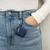AirPods 1 / 2 Silikon Schutzhülle mit Karabiner, Soft Touch Produktbild-Vorschau 7