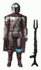 A Hasbro Star Wars Retro Figure of The Mandalorian Beskar, shown with its accessories. Produktbild-Vorschau
