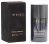 Dunkelbraune Verpackung und glänzender, schwarzer Deostick von Dolce & Gabbana Intenso mit goldener Schrift nebeneinander dargestellt. Náhled obrázku produktu