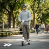 Elektrický skútr Scoopes 7800 mAh 350 W dojezd 30 km lehký Náhled obrázku produktu 11