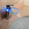 Baterie łazienkowe LED RGB bateria wodospadowa bateria Podgląd zdjęcia produktu 3