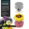 An illustration showing how to use a juicer with fruits, accompanied by photos of finished smoothies and a text guide. Produktbild-Vorschau
