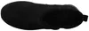 Auf dem Bild ist ein schwarzer Stiefel zu sehen der eine glatte Oberfläche hat und einen hohen Schaft aufweist. Der Stiefel wird von der rechten Seite gezeigt und hat eine dicke Sohle mit Profil. Náhľad obrázku produktu