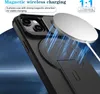 A black phone case with a magnetic wireless charger attached, showing charging lines. Produktbild-Vorschau