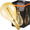 A product shot of a vintage-style LED light bulb and its packaging. Anteprima dell’immagine prodotto