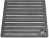 A square, dark gray metal grill grate with horizontal slats and a flame logo cut out of the bottom right corner, presented on a white background. Anteprima dell’immagine prodotto