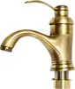 A close-up studio shot of a brass faucet. Podgląd zdjęcia produktu