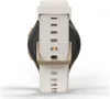 A close-up view of the back of a smartwatch with a white strap and gold buckle. Voir les images du produit