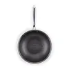 A top-down view of a wok pan on a white background. Podgląd zdjęcia produktu