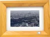 A digital photo frame displaying a cityscape. Anteprima dell’immagine prodotto