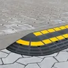 PROREGAL Reflektierende Bordstein-Rampe aus Hartgummi | Produktbild-Vorschau 3