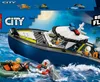 LEGO City Verfolgungsjagd im Polizeiboot  –  Spielset mit Produktbild-Vorschau 17