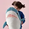 Grand Requin En Peluche 60 Cm Bleu Foncé Voir les images du produit 13