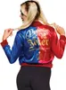 A woman wearing a Harley Quinn jacket. Produktbild-Vorschau