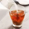 Brocca per il latte in vetro con manico e coperchio a molla Anteprima dell’immagine prodotto 2