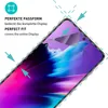 A screen protector being applied to a smartphone screen. Produktbild-Vorschau