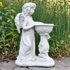 Angelo in piedi presso la fontana d'acqua I Massiccia Anteprima dell’immagine prodotto 5