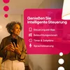 A woman is holding a smartphone and looking up and to the right, with a pink overlay on the right side of the image listing features of a smart home product. Produktbild-Vorschau