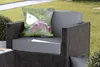 MuchoWow® Outdoor Kissen - Kohlweißling auf kleinen lila Produktbild-Vorschau 5