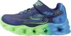 A side view of a child's light-up sneaker. Voir les images du produit
