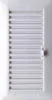 A white louvered vent cover with a small handle on the right side. Produktbild-Vorschau