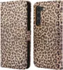 imoshion Design Klapphülle Samsung Galaxy S23 - Leopard Produktbild-Vorschau 1