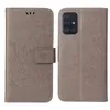 A product shot of a phone case, shown open and closed. Produktbild-Vorschau