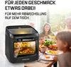 A family is enjoying a meal together, with an air fryer prominently displayed in the foreground. Voir les images du produit
