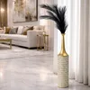 Leewadee Große Bodenvase 14 x 65 cm - Metall in gold Produktbild-Vorschau 4
