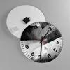 Wanduhr - Rund - Glasuhr - Dreidimensional Illusion optisch Produktbild-Vorschau 2