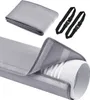 A gray insulated cover for an air conditioner hose, with two black adjustable straps. Anteprima dell’immagine prodotto