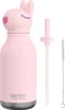 A pink bunny-shaped insulated children's water bottle with a straw and a cleaning brush, displayed against a white background. Náhled obrázku produktu