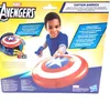 The image shows the packaging of a Captain America toy, featuring a child playing with the toy. Anteprima dell’immagine prodotto