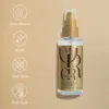 A bottle of Wella Oil Reflections Luminous Smoothing Oil is shown next to icons representing its benefits. Produktbild-Vorschau