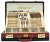 A set of cutlery in a briefcase-style case. Voir les images du produit