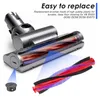 A vacuum cleaner brush head and roller are shown, with text highlighting features and compatibility. Produktbild-Vorschau