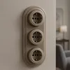 Prise murale rétro en porcelaine, 3 prises, système Voir les images du produit 6
