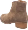 A side view of a brown suede ankle boot against a white background. Anteprima dell’immagine prodotto
