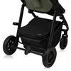 Close-up view of the lower section of a stroller, focusing on the storage basket and wheels. Produktbild-Vorschau