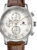 Close-up of a Tommy Hilfiger watch face with a brown leather strap. Produktbild-Vorschau