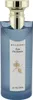 Elegante blaue Glasflasche des Bvlgari Eau Parfumée au thé bleu mit goldener Kappe und weißem Etikett mit floraler Verzierung. Produktbild-Vorschau