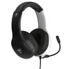 A studio shot of a gaming headset. Anteprima dell’immagine prodotto