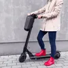 Wodoodporna torba na kierownicę skutera Wozinsky 4l czarna Podgląd zdjęcia produktu 8