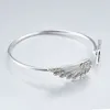 Damenmode Silber Farbe Strass Engelsflügel Armreif Produktbild-Vorschau 6